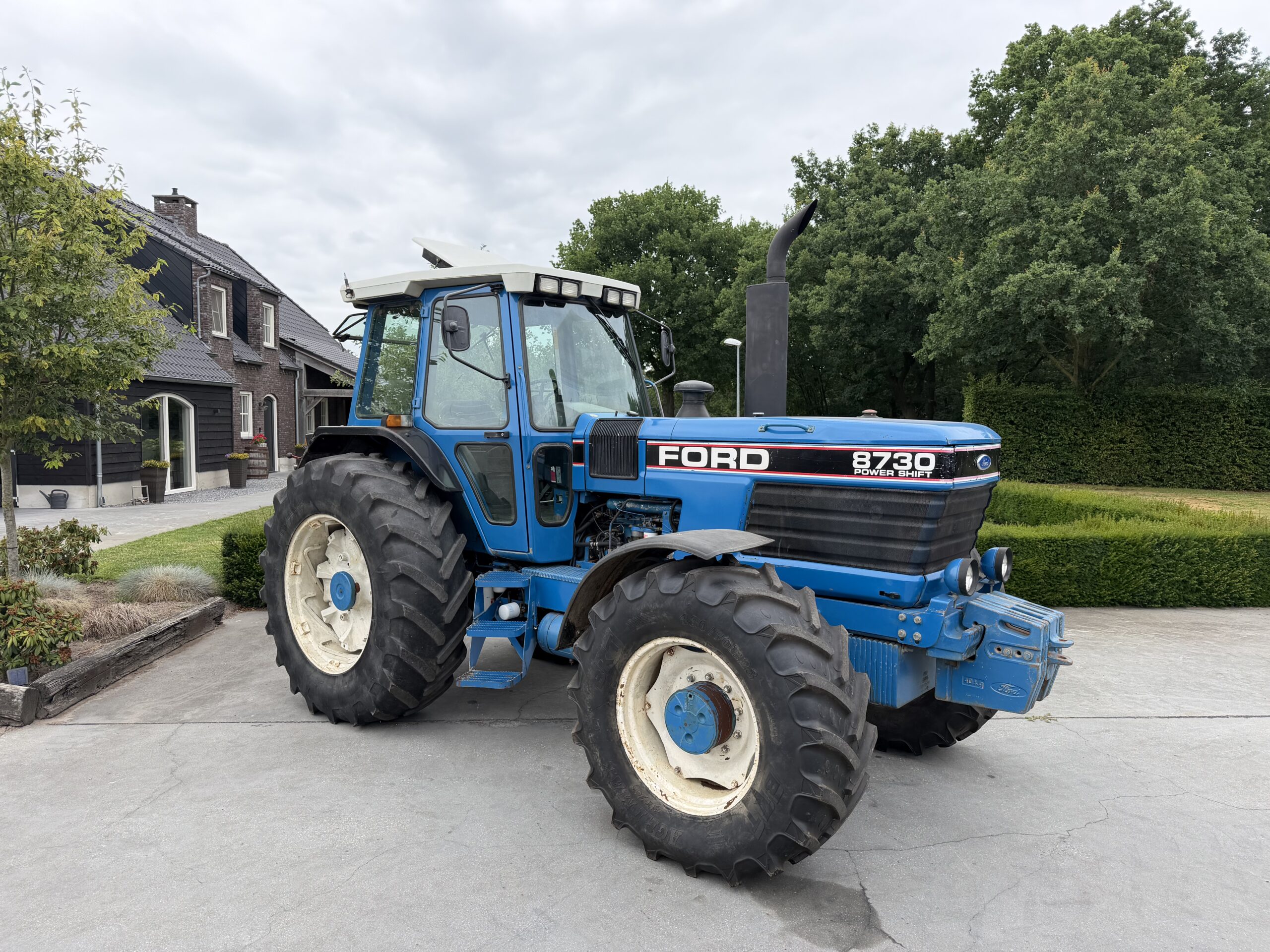 Nette Originele Ford 8730 Powershift Luchtremmen