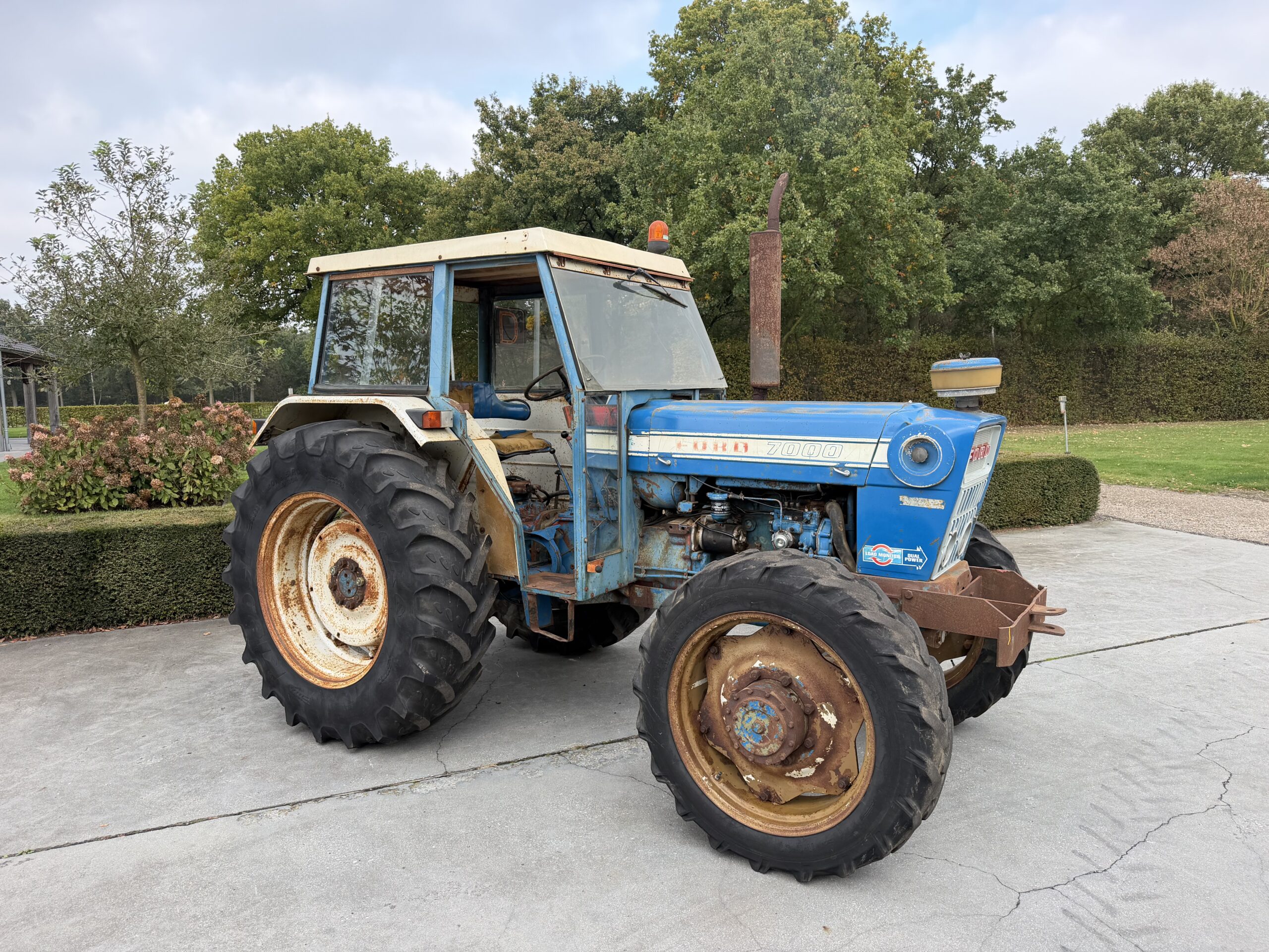Ford 7000 4wd Dualpower Loadmonitor